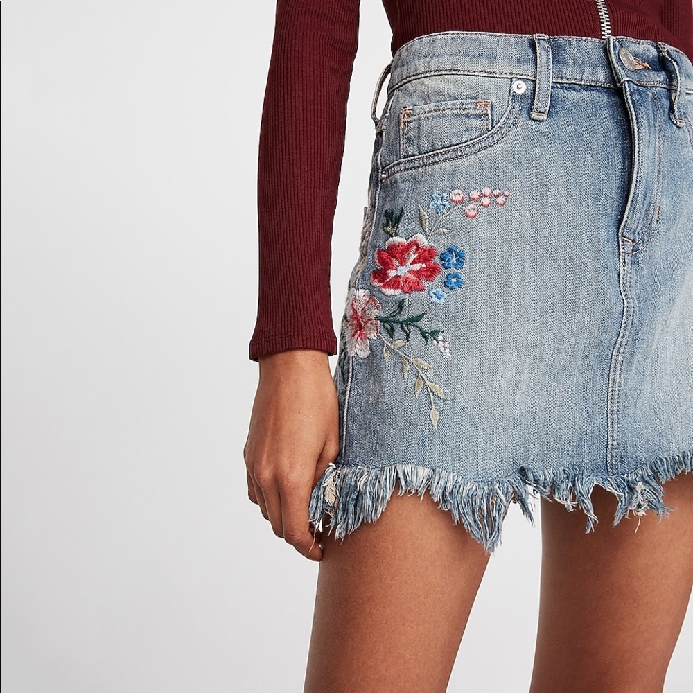 Floral Embroidered Distressed Denim Mini Skirt